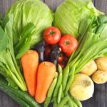 野菜を食べてニキビになりにくい肌へ【肌荒れに効く野菜】