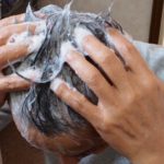 かゆくて痛い頭皮ニキビはなにが原因?日頃のケアや習慣が原因かも