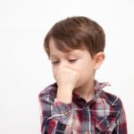 小鼻のニキビができる原因はなに?【目立つ小鼻ニキビをなくそう】