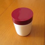 ニキビにオロナインH軟膏は効果ある?おすすめの塗り方は?