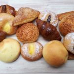 【グルテンフリーのススメ】ニキビに悩んでいる人はパンをご飯に変えてみて