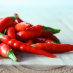 【唐辛子】などの辛い食べ物はニキビに要注意!唐辛子がやめられない人必見!