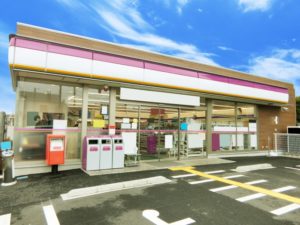 コンビニで購入できるニキビに効果的な食べ物はコレ！【厳選6選を紹介！】