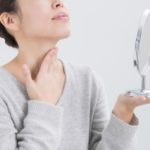 首にできる大きなニキビで悩んでいる人必見!【原因と対策を紹介】