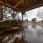 温泉で美肌になるつもりが逆効果?ニキビを誘発してしまう入浴とは