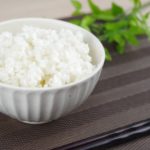 白米の食べ過ぎはニキビになる?玄米・発芽玄米との栄養素の違いは?